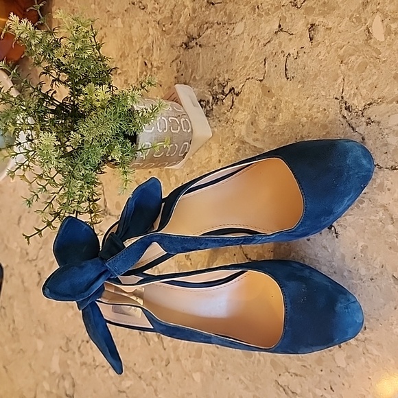 Dolce Vita Shoes - Dolce Vita Blue Suede Bow Strap Pumps Women's Size 11